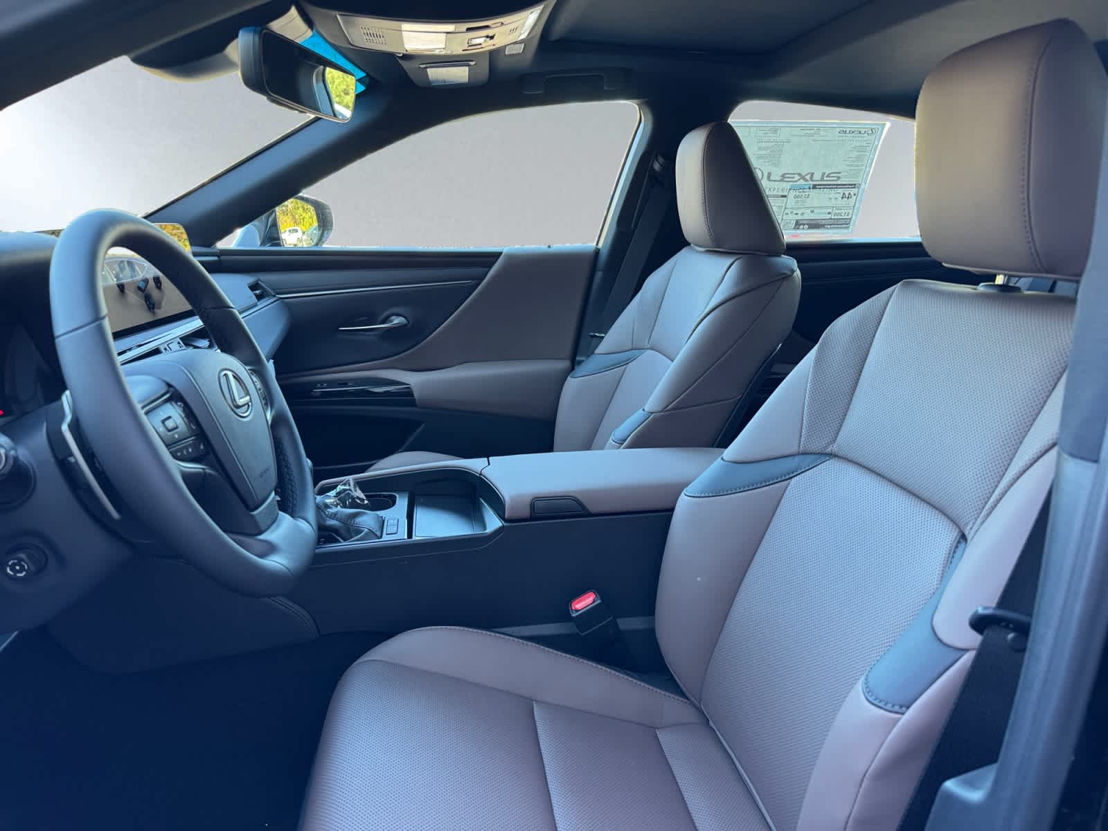 new 2025 Lexus ES car