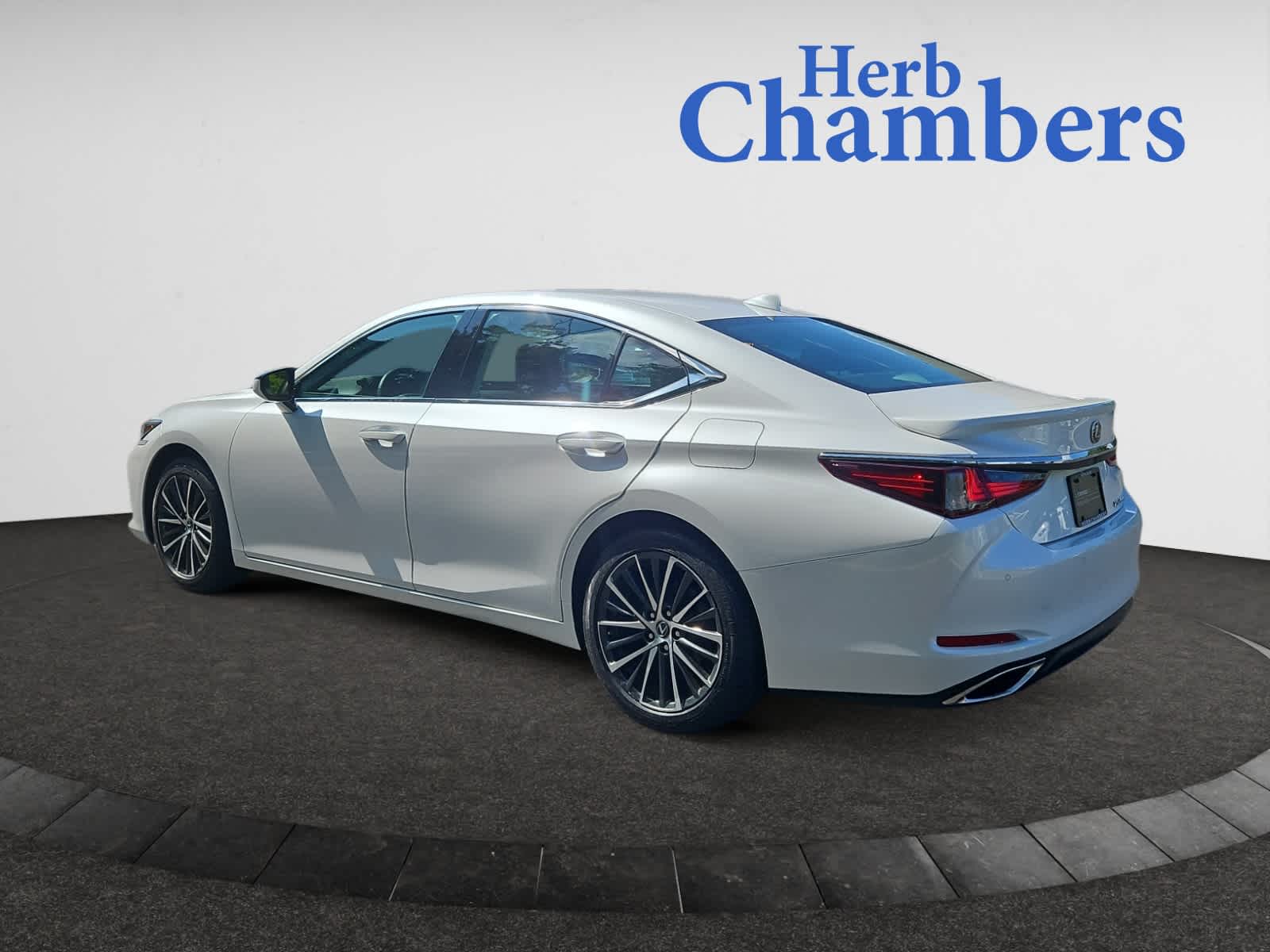 used 2023 Lexus ES car, priced at $37,998