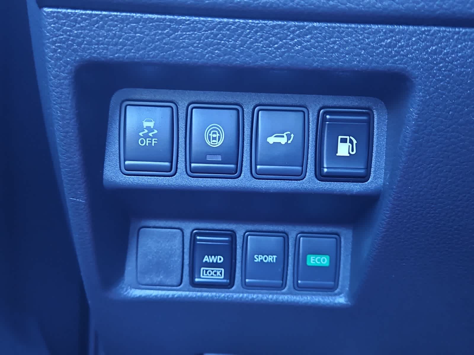 used 2019 Nissan Rogue car, priced at $15,498