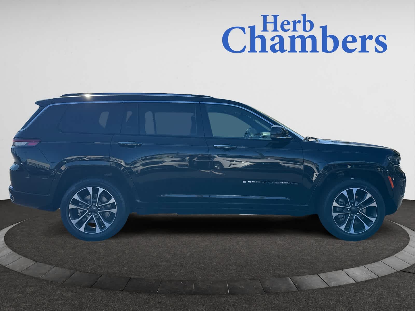 used 2021 Jeep Grand Cherokee L car, priced at $25,498