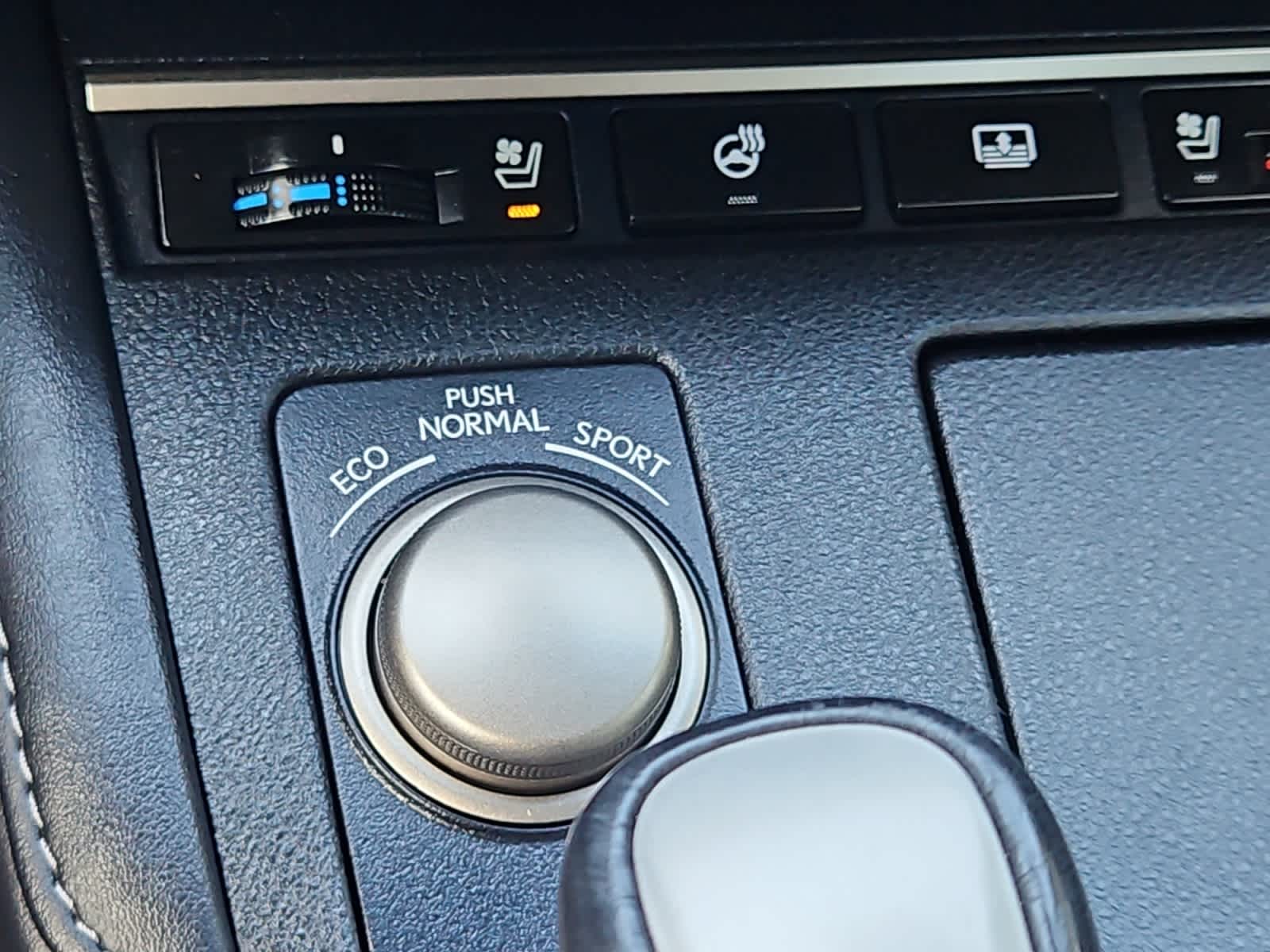 used 2017 Lexus ES car, priced at $20,998
