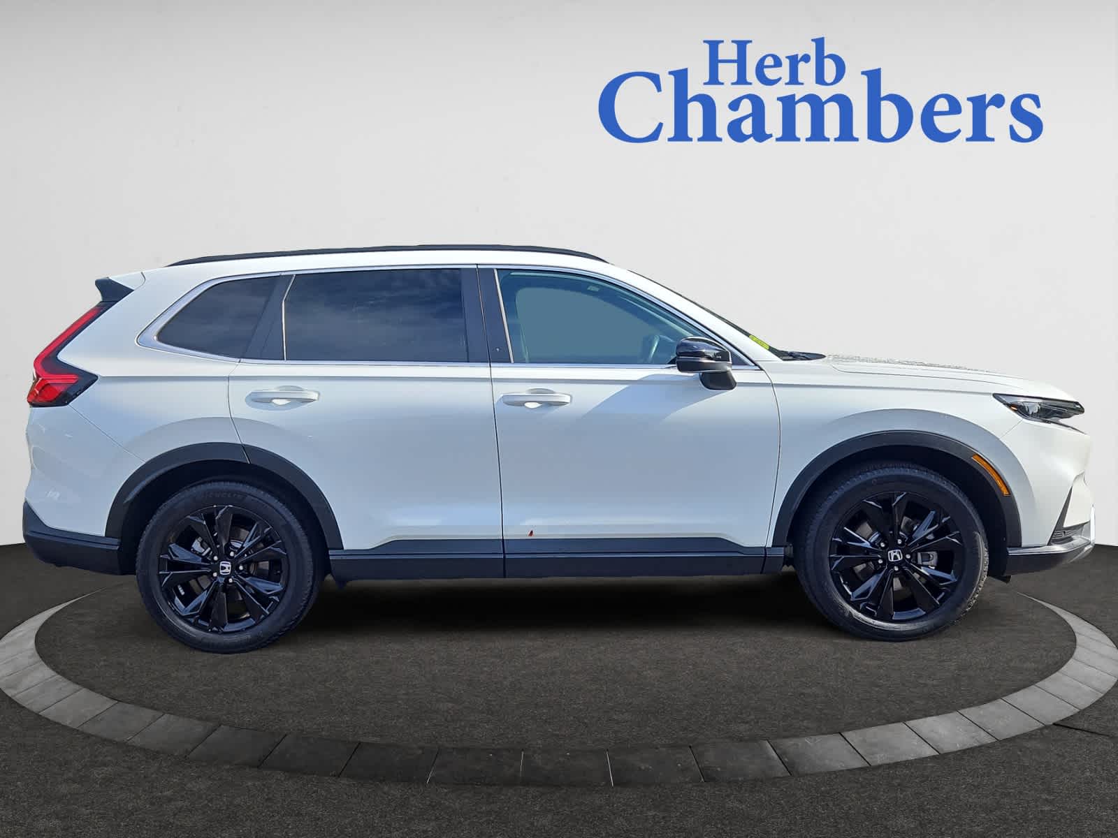 used 2025 Honda CR-V Hybrid car, priced at $35,998