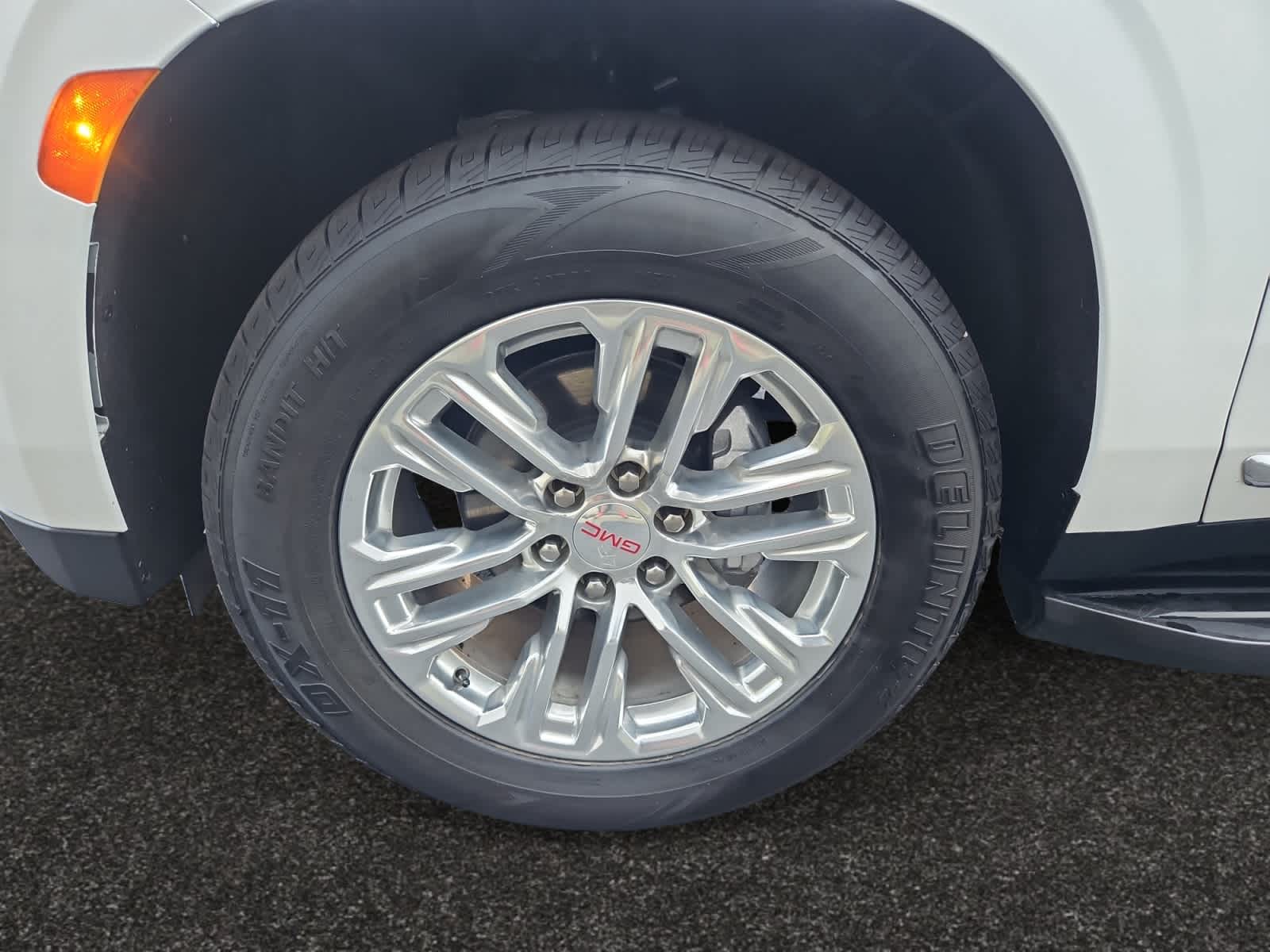 used 2023 GMC Yukon XL car, priced at $47,988