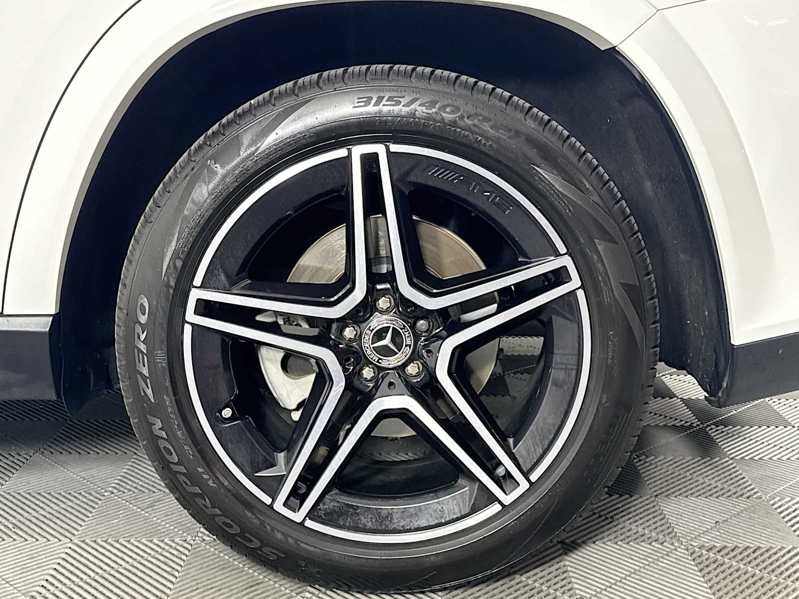 used 2025 Mercedes-Benz GLS car, priced at $77,998