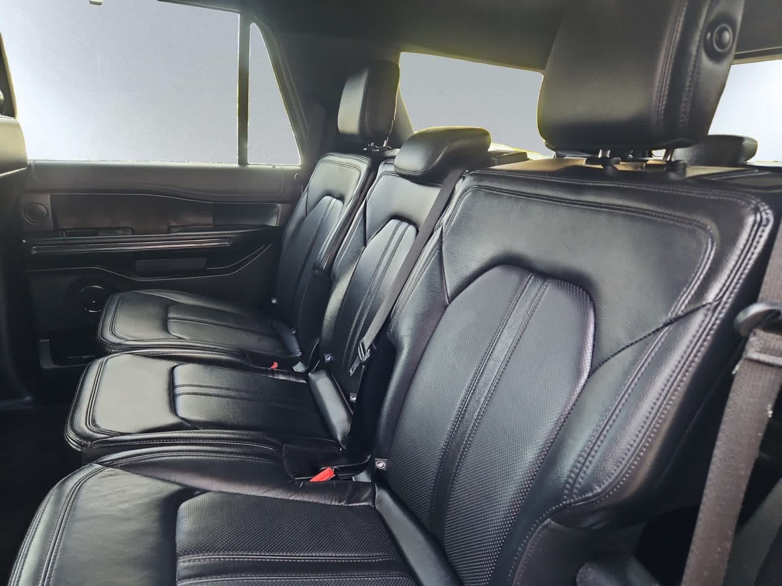 used 2018 Ford Expedition car, priced at $20,998