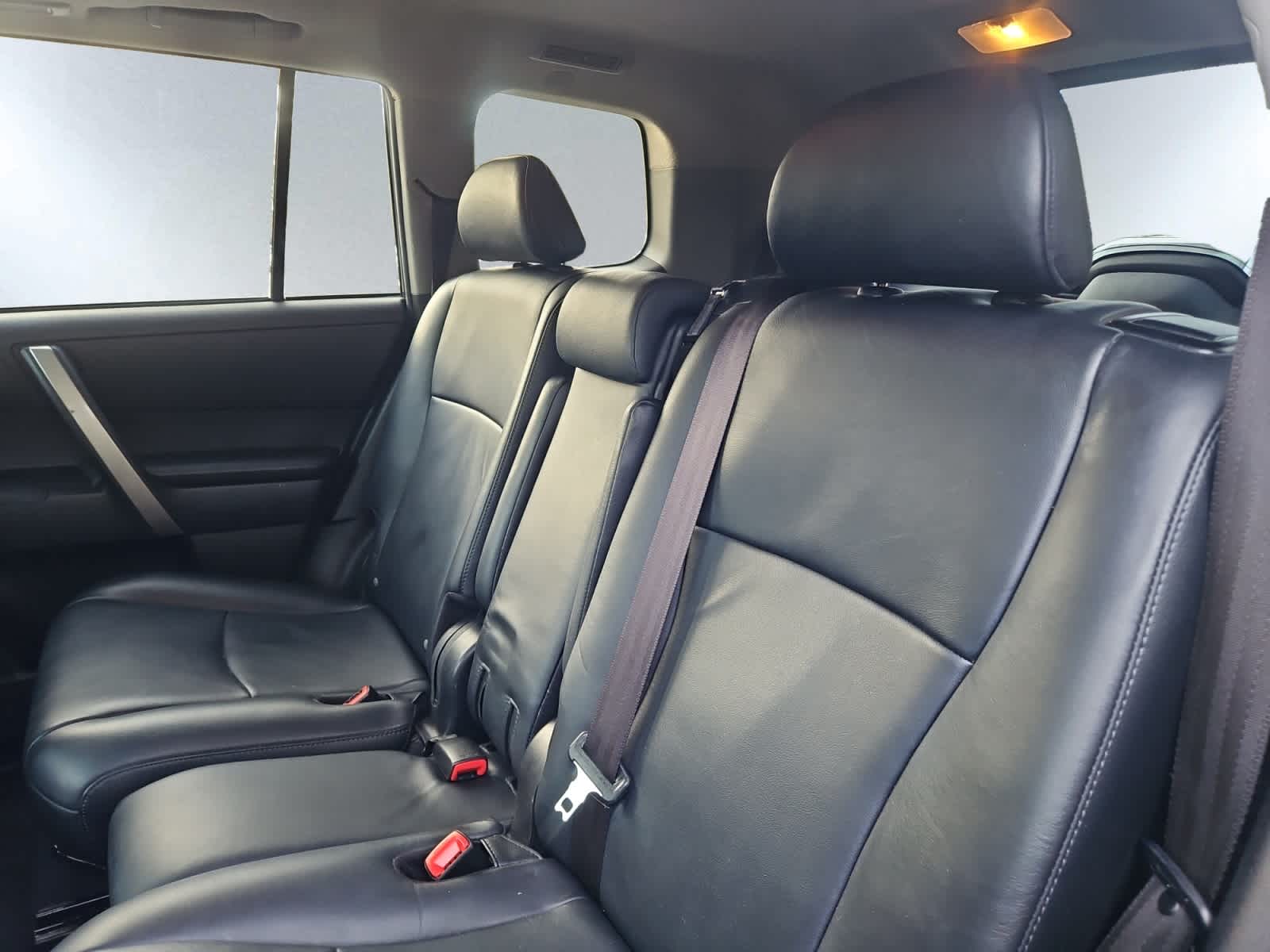 used 2013 Toyota Highlander car, priced at $12,998