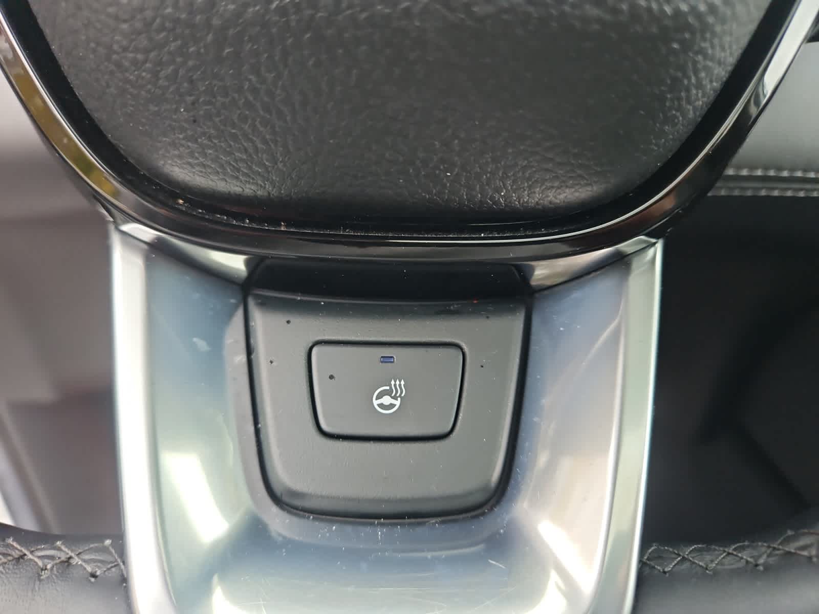 used 2025 Honda Pilot car, priced at $46,998