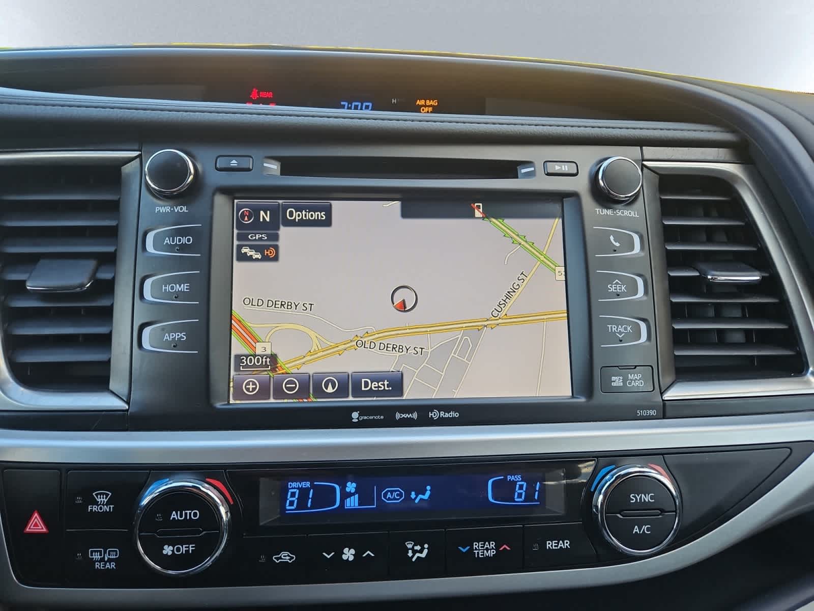 used 2019 Toyota Highlander car, priced at $27,998