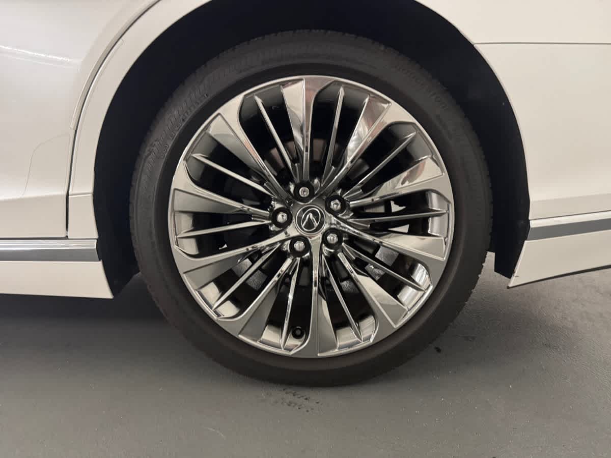 used 2023 Lexus LS 500 car, priced at $69,998