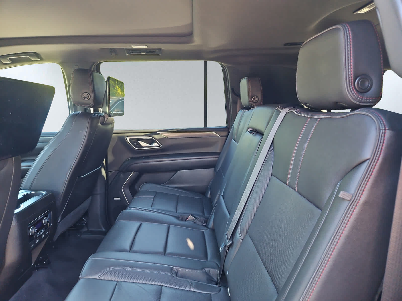 used 2021 Chevrolet Suburban car, priced at $47,998