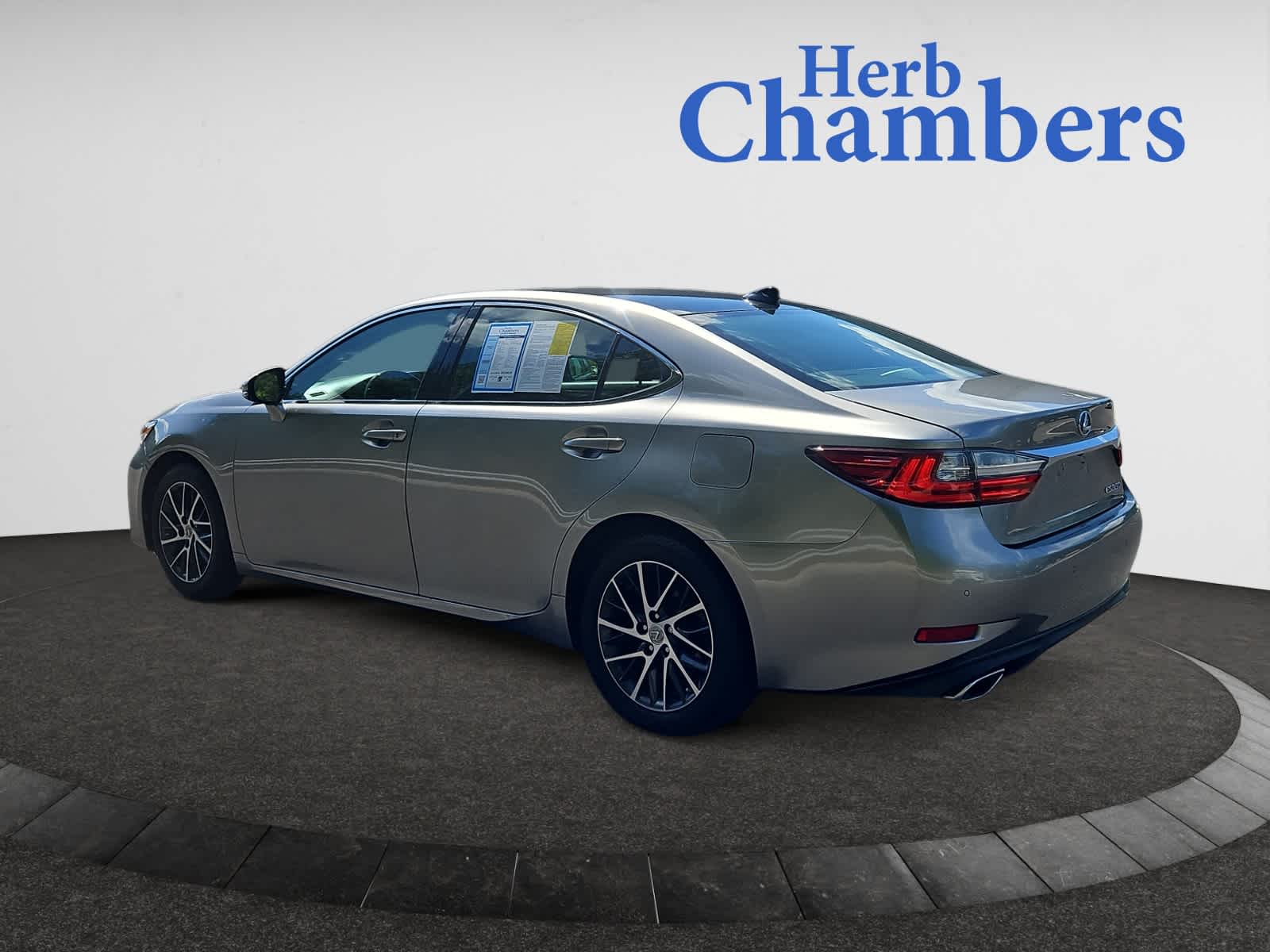 used 2017 Lexus ES car, priced at $20,998