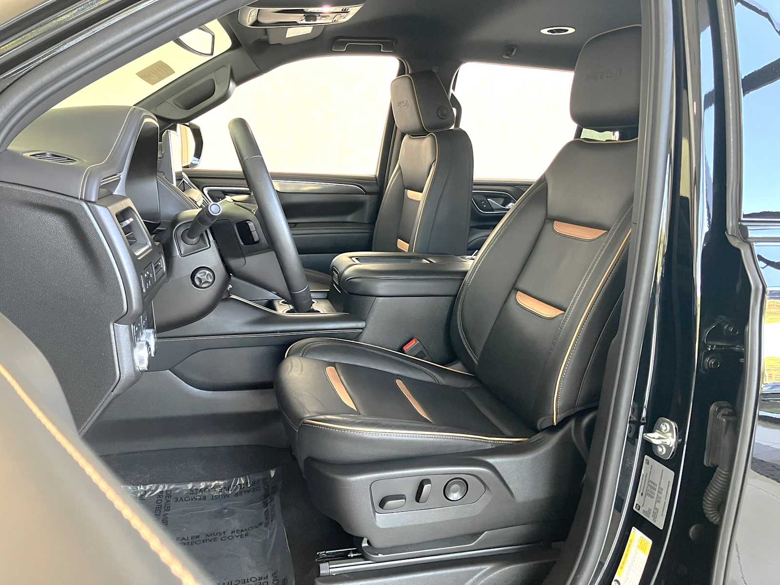 used 2024 GMC Yukon car, priced at $65,998