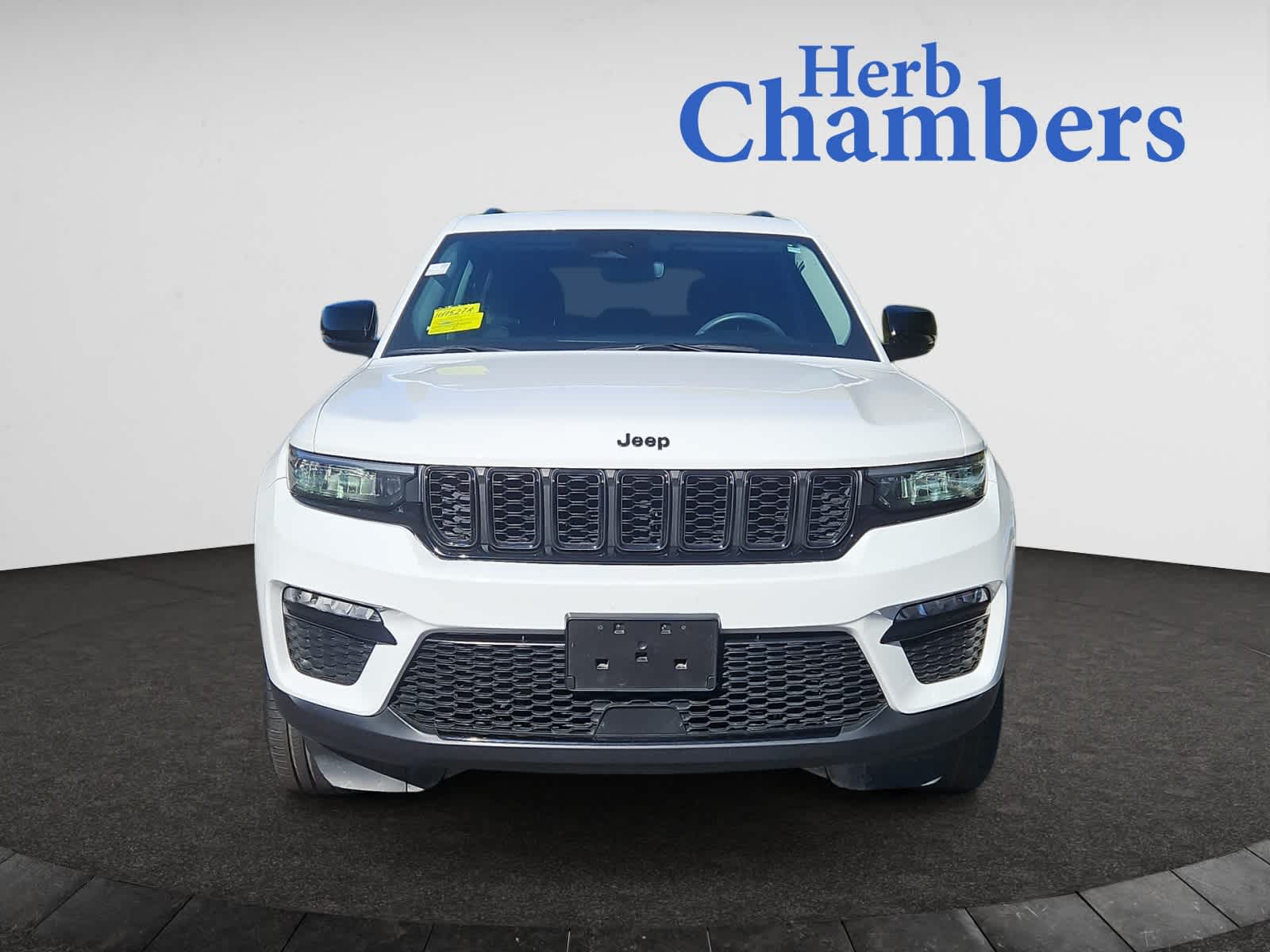 used 2023 Jeep Grand Cherokee car, priced at $33,598