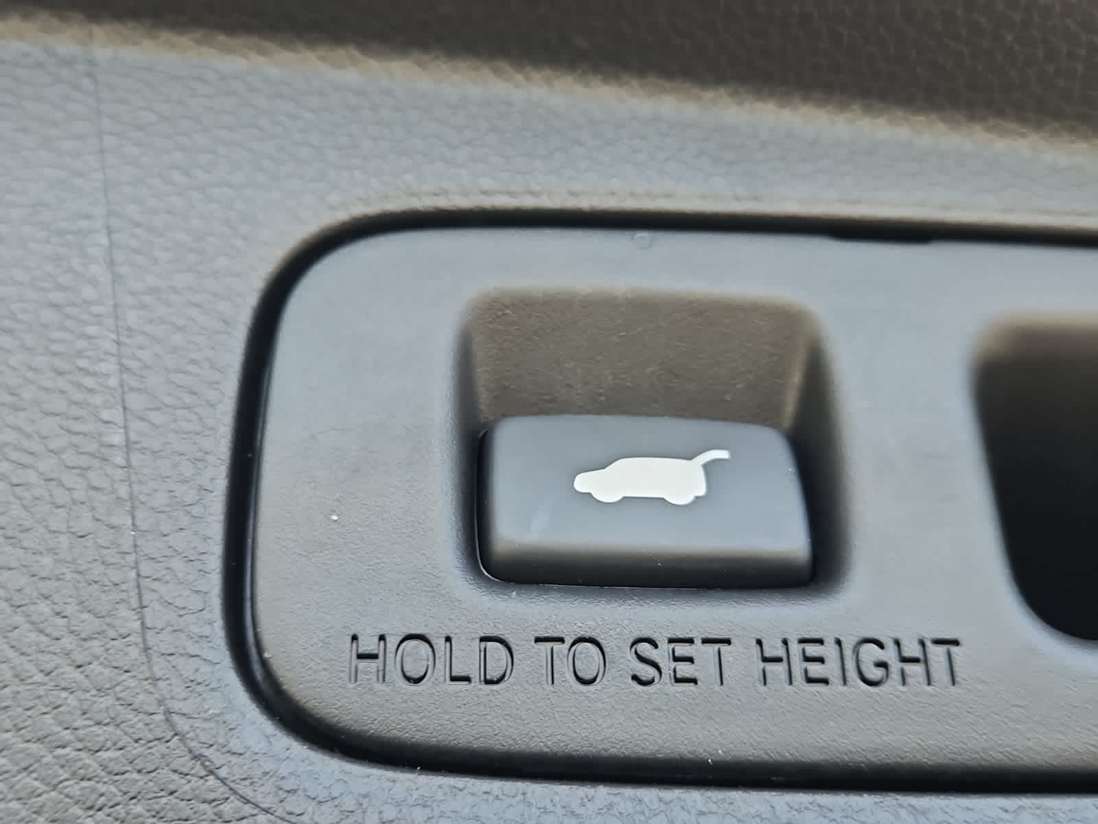 used 2025 Honda CR-V Hybrid car, priced at $35,998