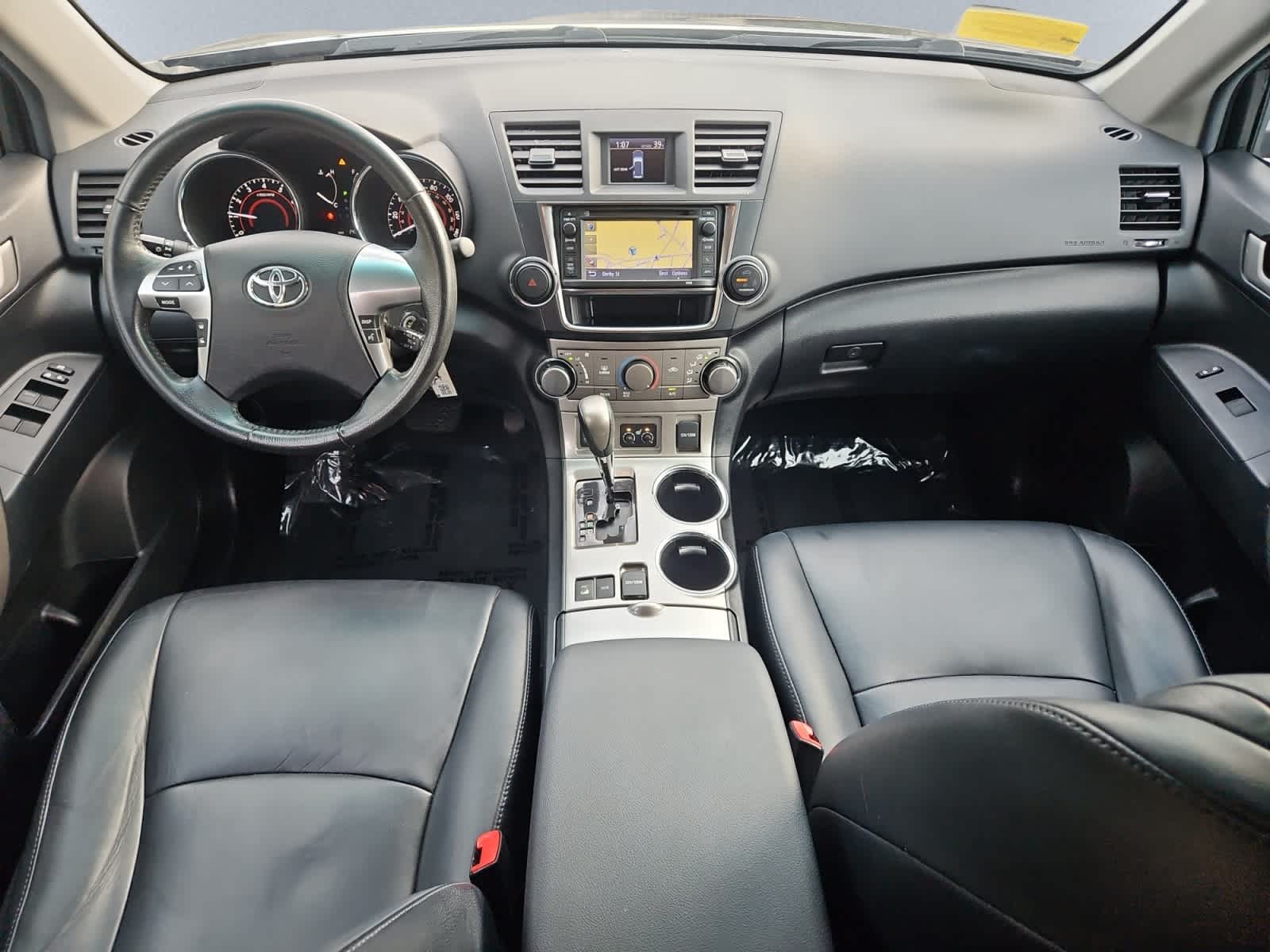 used 2013 Toyota Highlander car, priced at $12,998