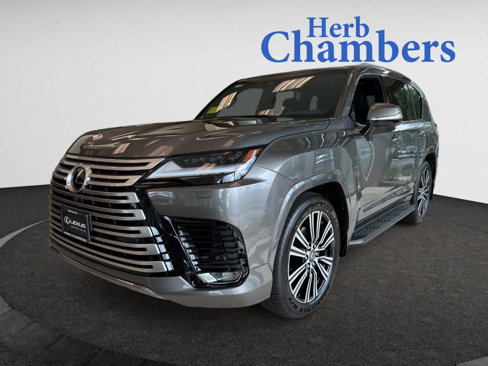 new 2025 Lexus LX 600 car