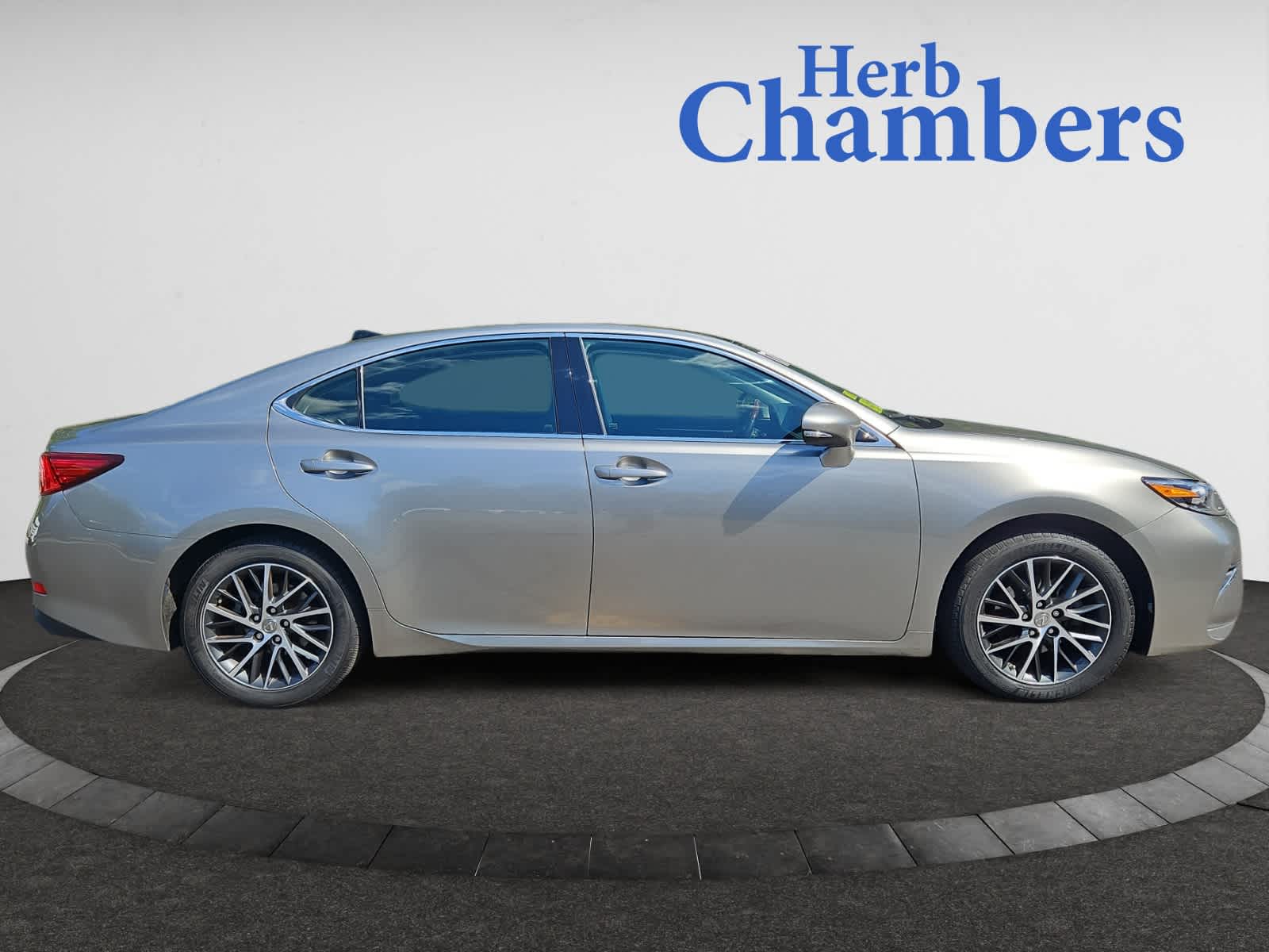 used 2017 Lexus ES car, priced at $20,998