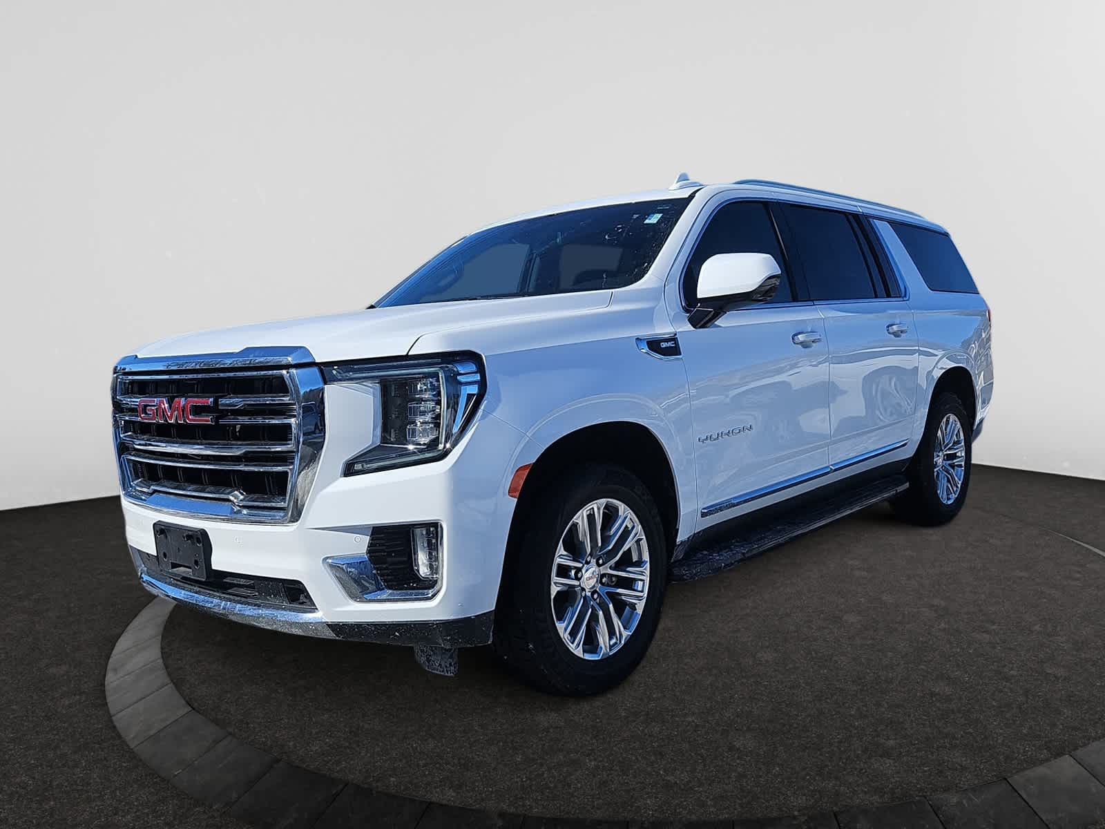 used 2023 GMC Yukon XL car, priced at $47,988