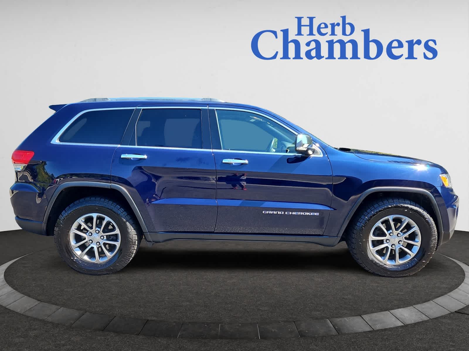used 2016 Jeep Grand Cherokee car, priced at $16,998