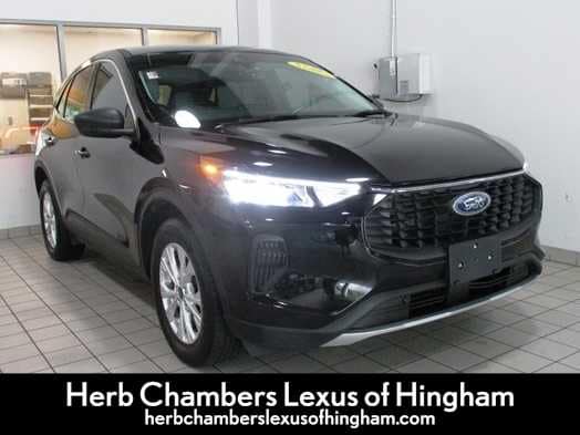 used 2023 Ford Escape car, priced at $15,998