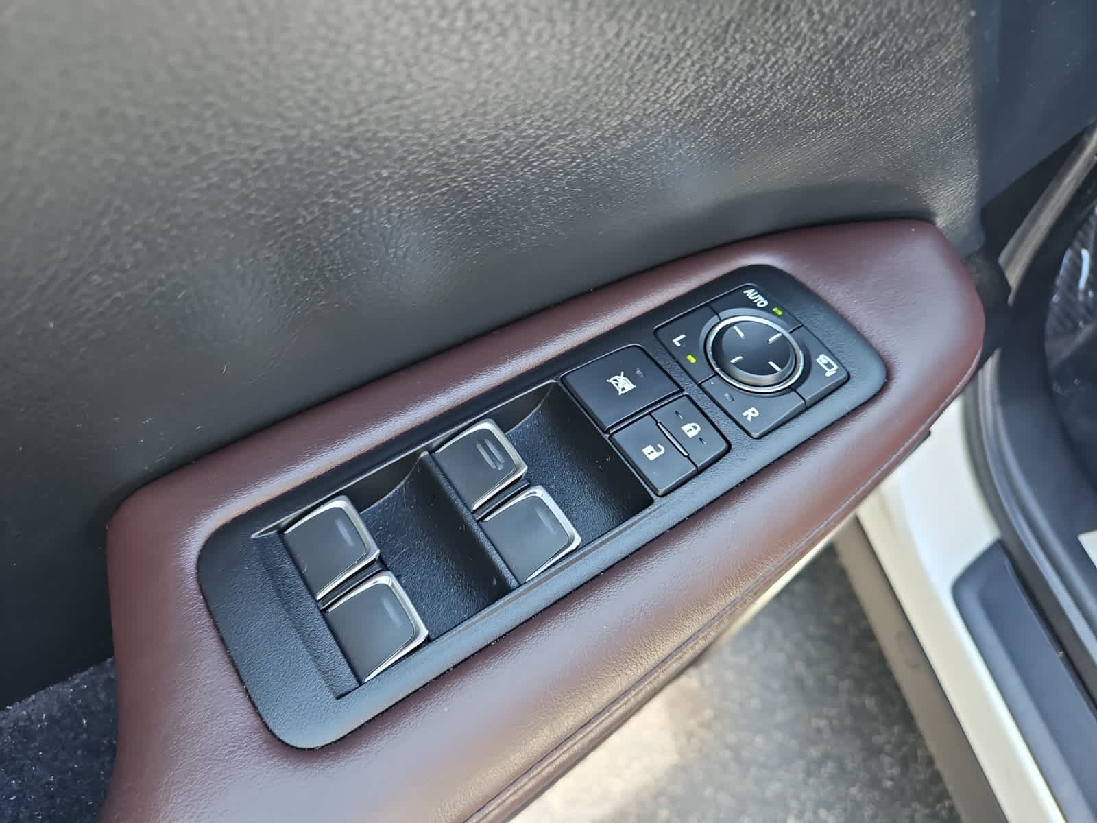 used 2018 Lexus RX 350 car, priced at $27,998