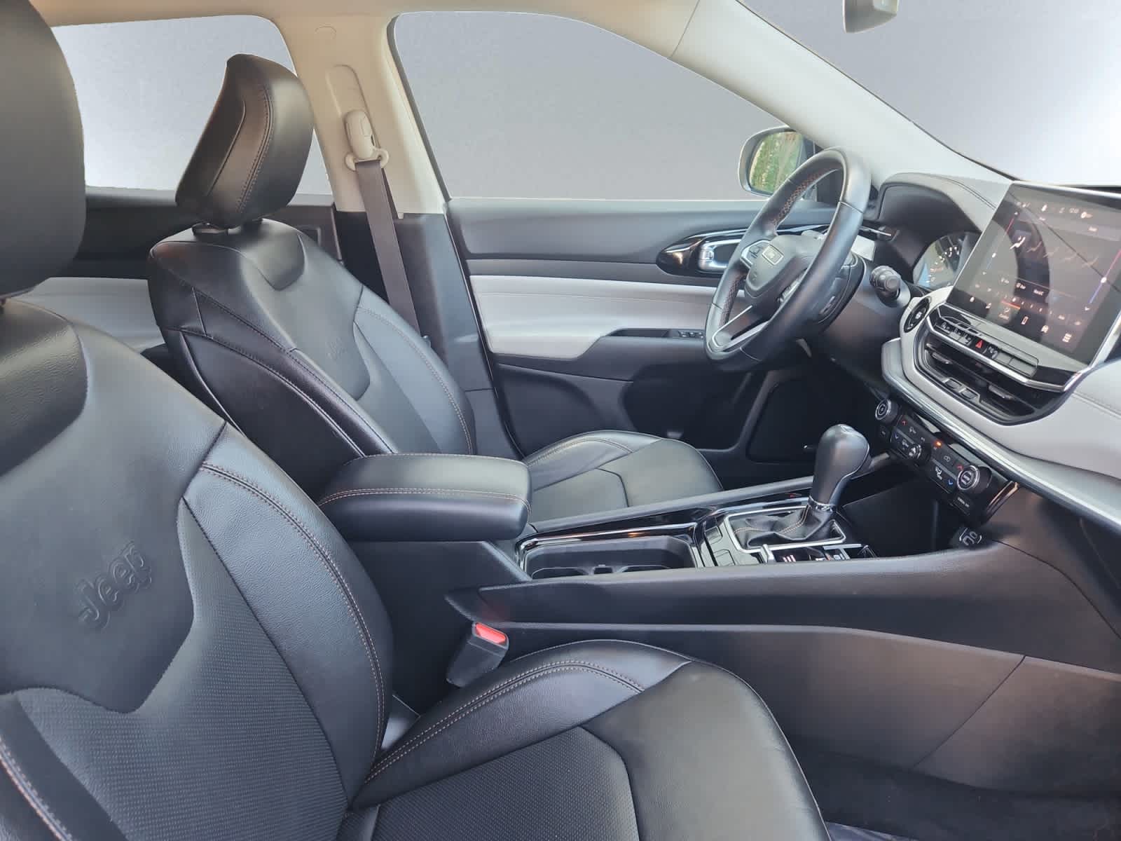 used 2022 Jeep Compass car, priced at $21,998