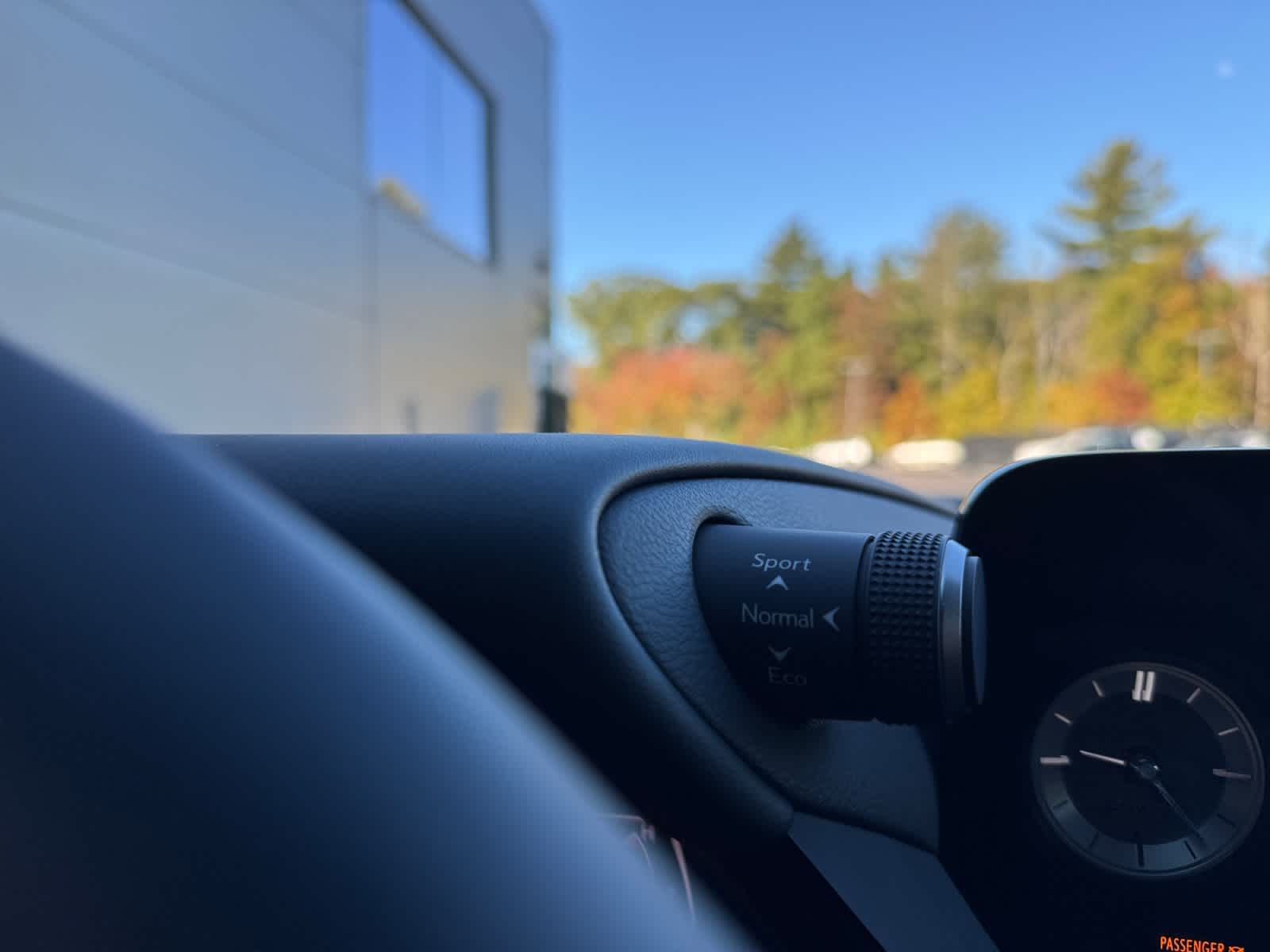 new 2025 Lexus ES car