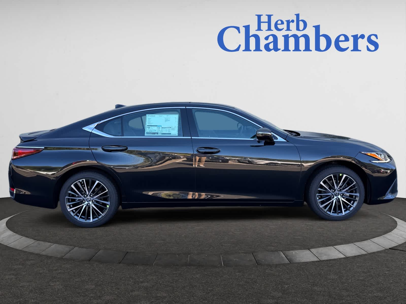 new 2025 Lexus ES car