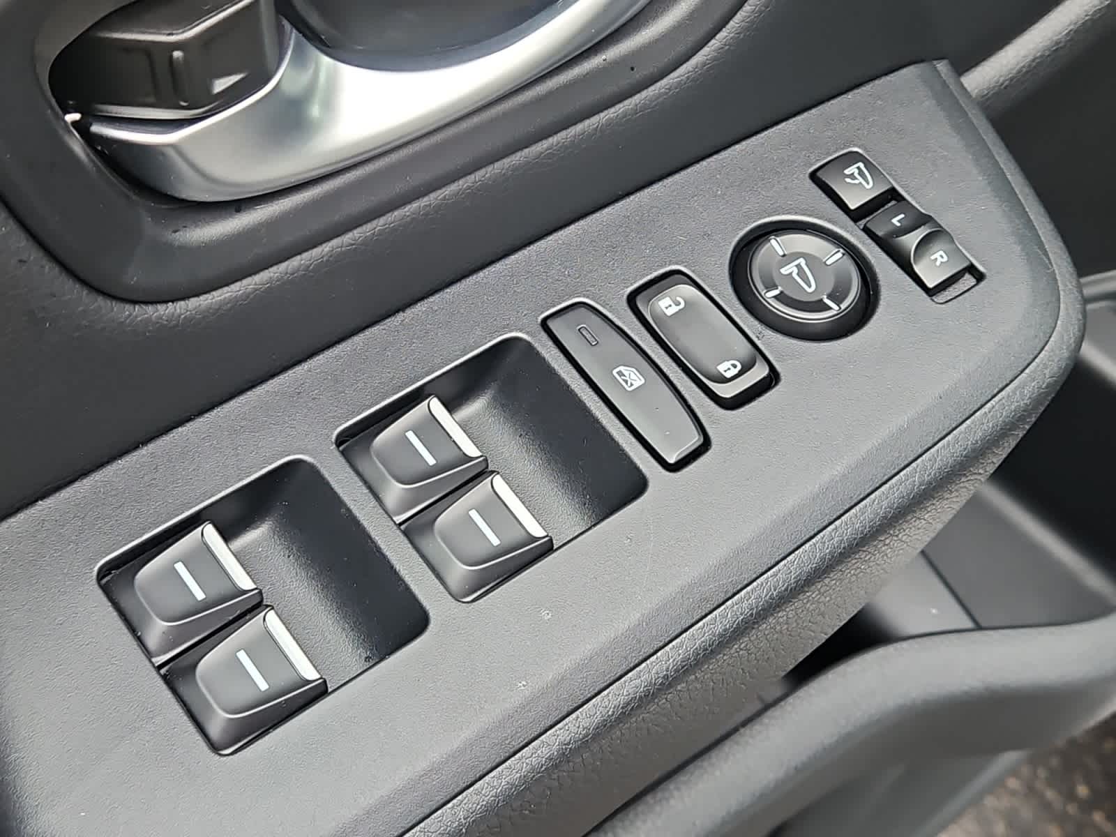 used 2025 Honda Pilot car, priced at $46,998