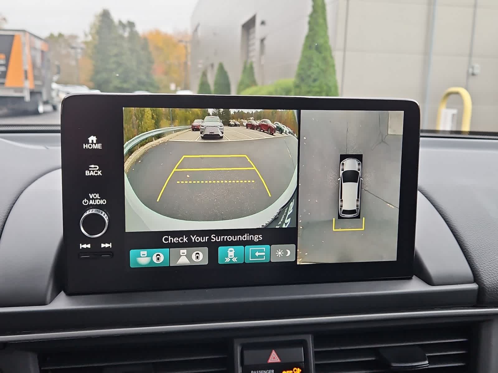 used 2025 Honda Pilot car, priced at $46,998