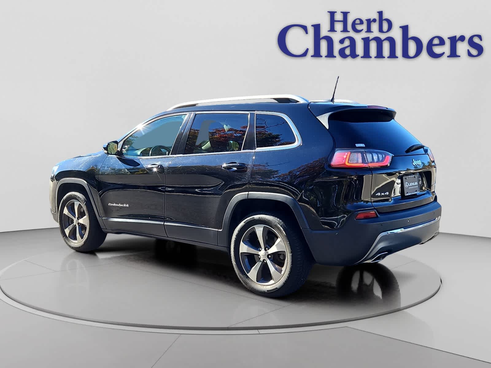 used 2019 Jeep Cherokee car, priced at $15,998