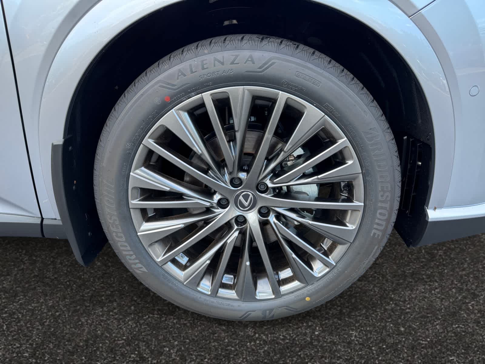 new 2025 Lexus RX 450h Plus car