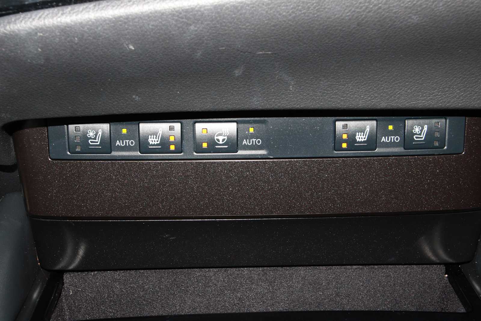 used 2023 Lexus ES 350 car, priced at $35,997