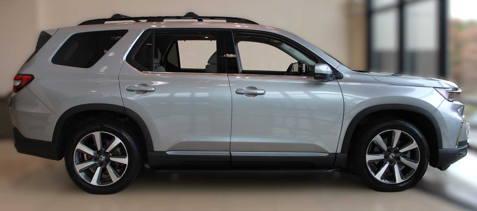 used 2023 Honda Pilot car, priced at $41,897