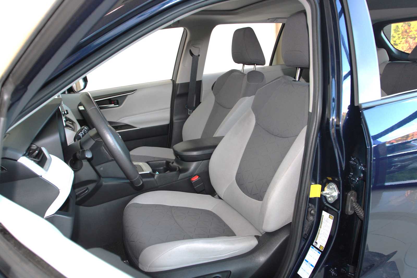 used 2021 Toyota RAV4 car, priced at $25,497