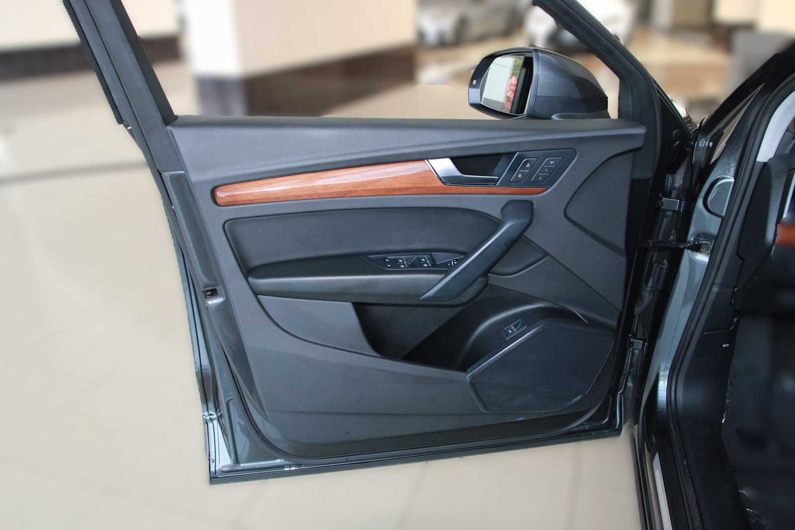 used 2022 Audi Q5 car, priced at $28,497