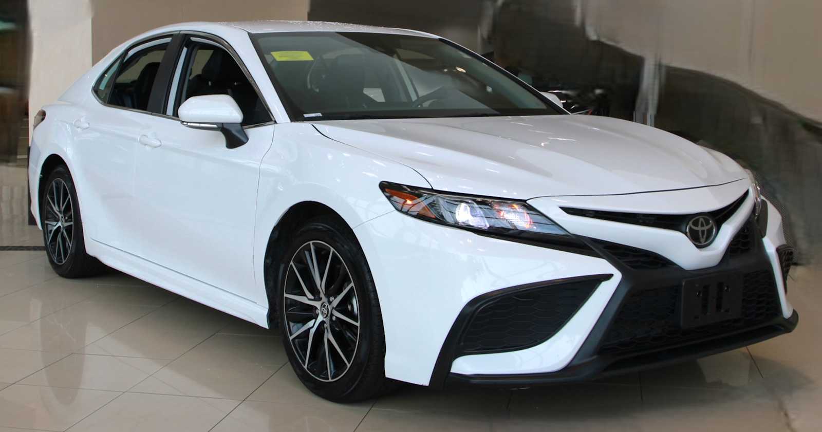 used 2023 Toyota Camry car, priced at $25,097