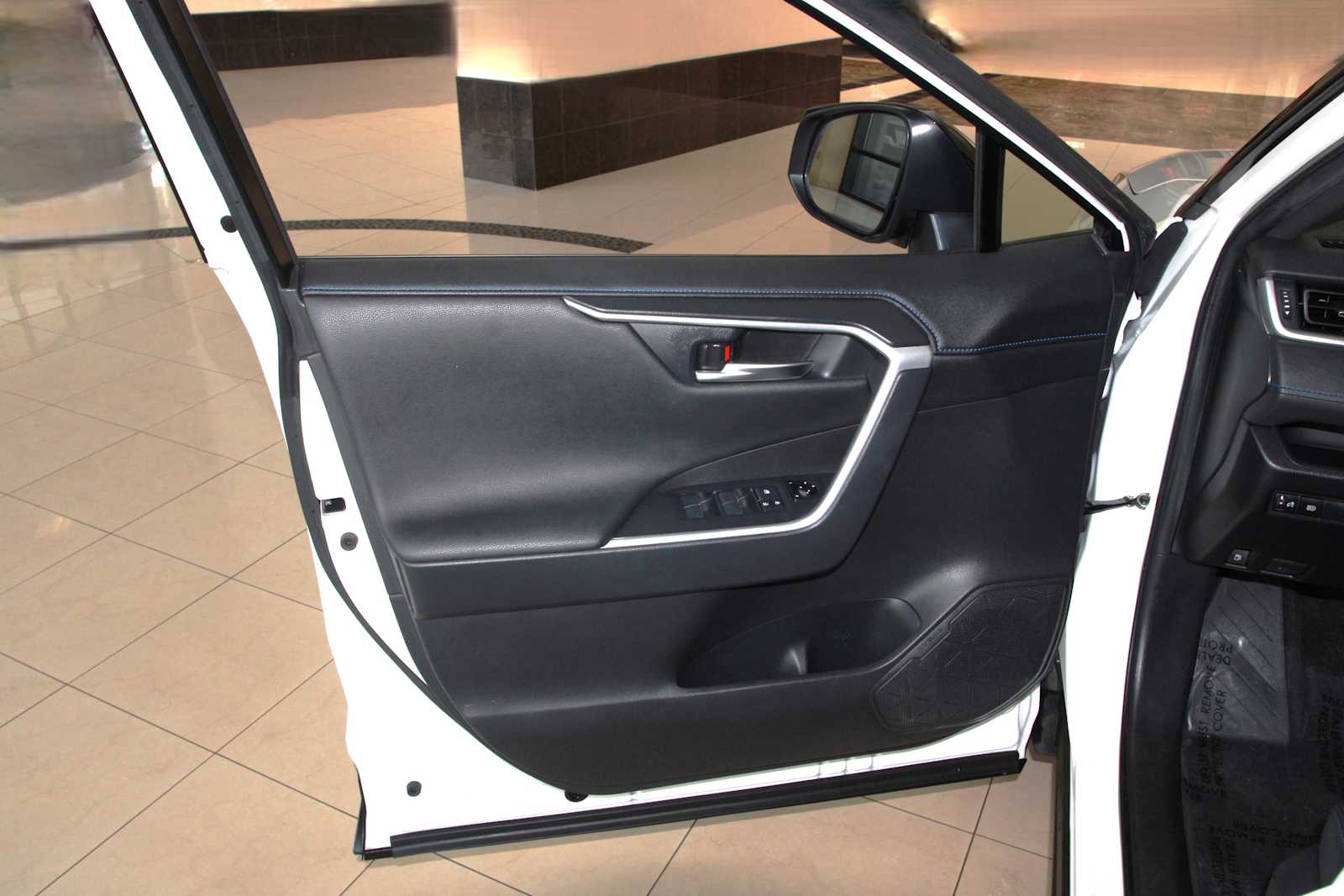 used 2020 Toyota RAV4 car, priced at $32,297