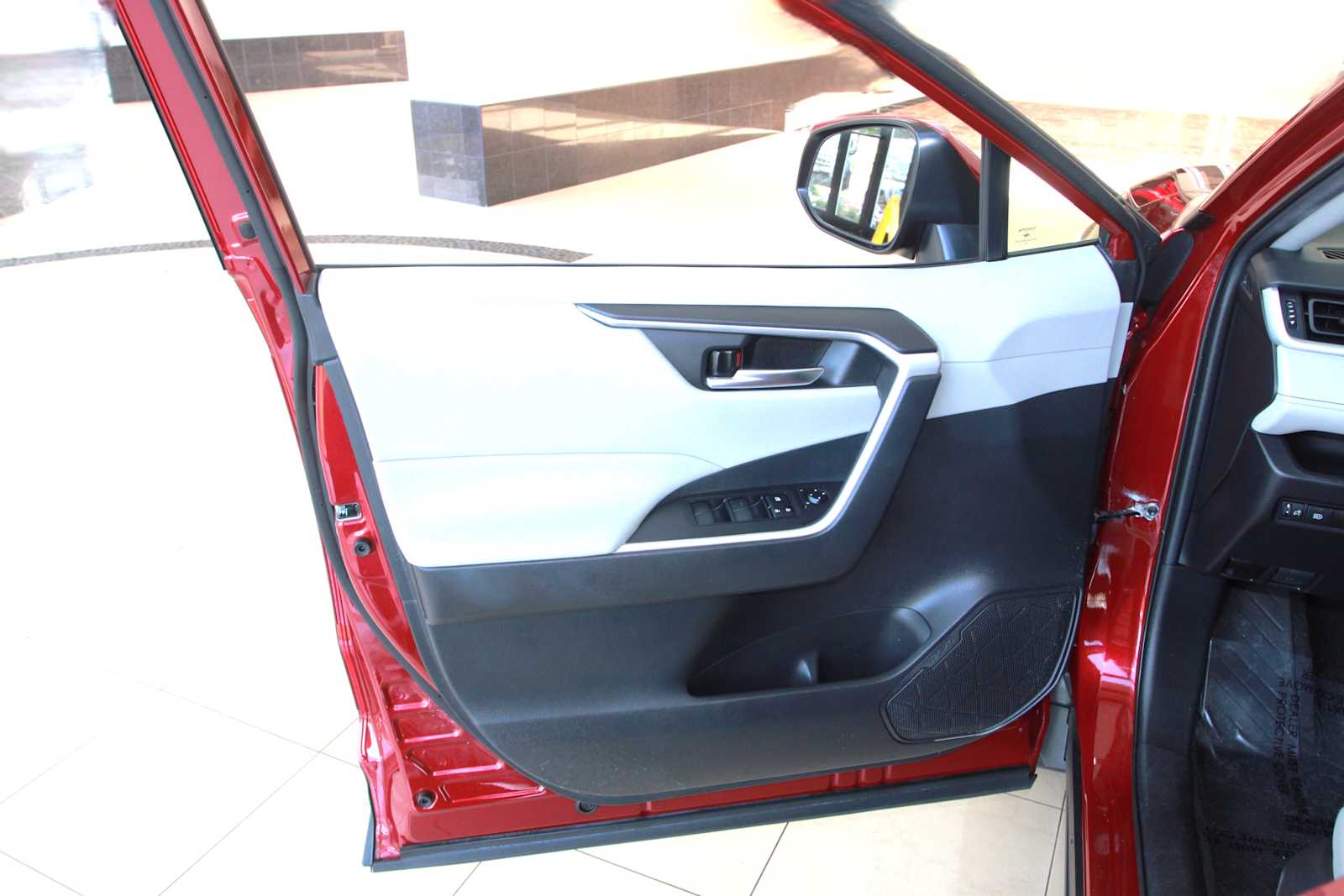 used 2021 Toyota RAV4 car, priced at $27,097