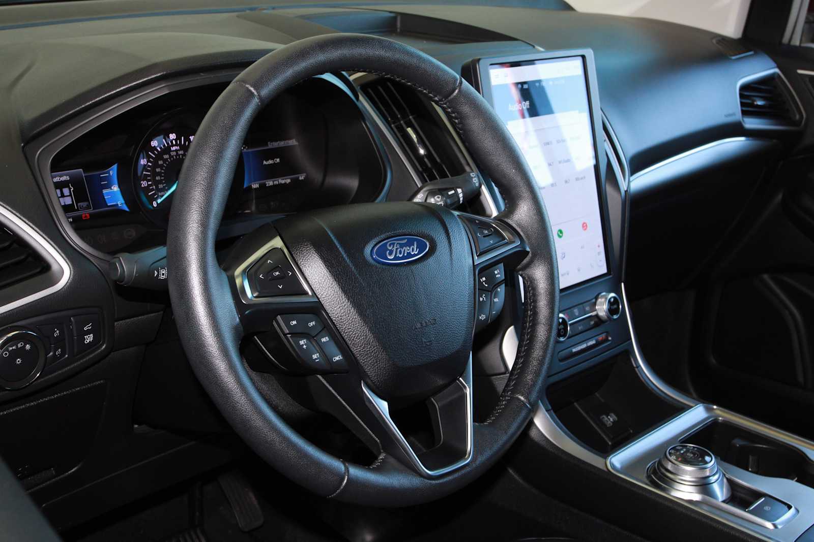 used 2022 Ford Edge car, priced at $24,497