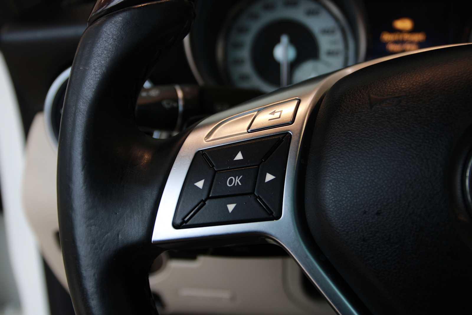 used 2014 Mercedes-Benz SLK 250 car, priced at $17,497