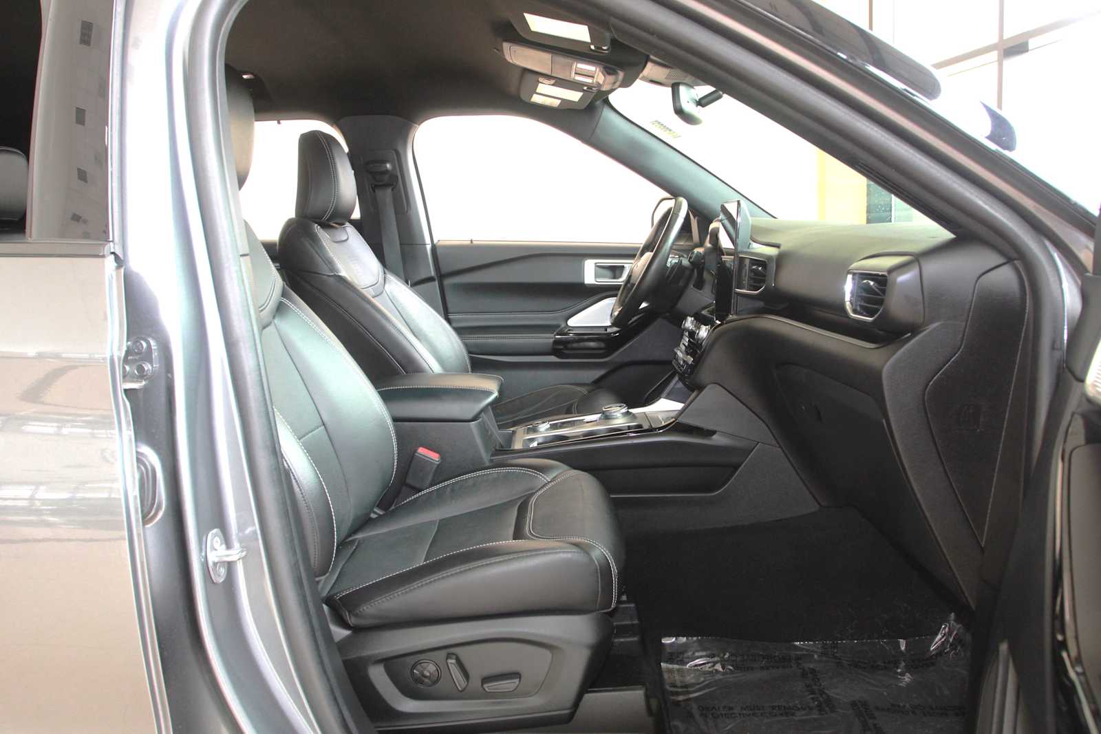 used 2022 Ford Explorer car, priced at $39,398