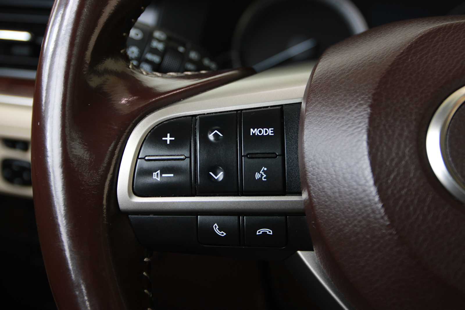 used 2016 Lexus ES 350 car, priced at $16,497