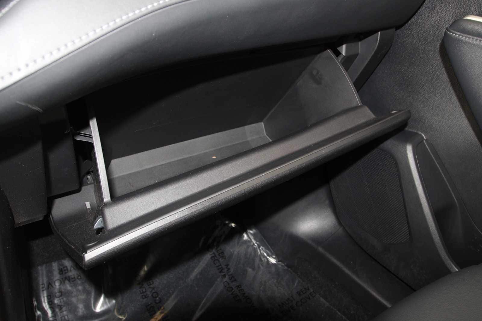 used 2022 Toyota Highlander car, priced at $36,998