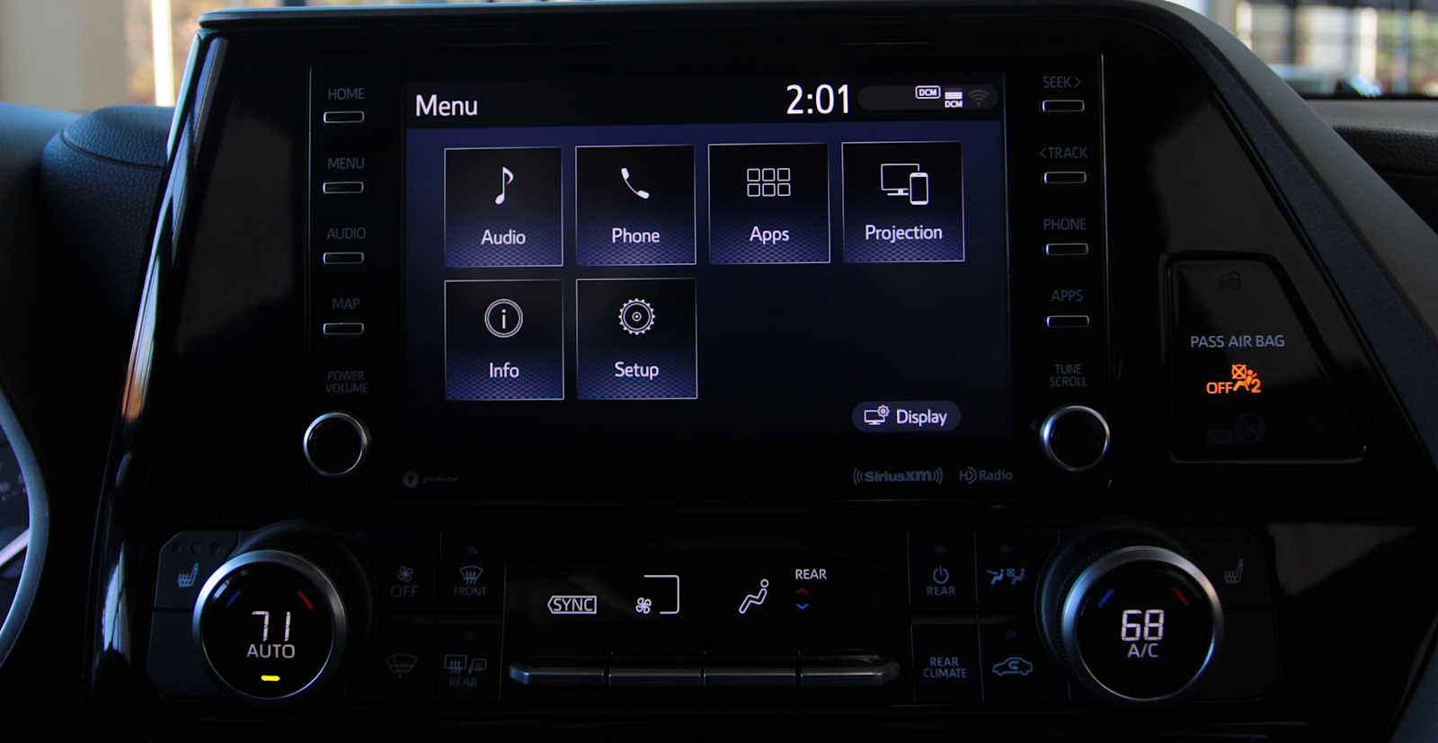 used 2022 Toyota Highlander car, priced at $35,797