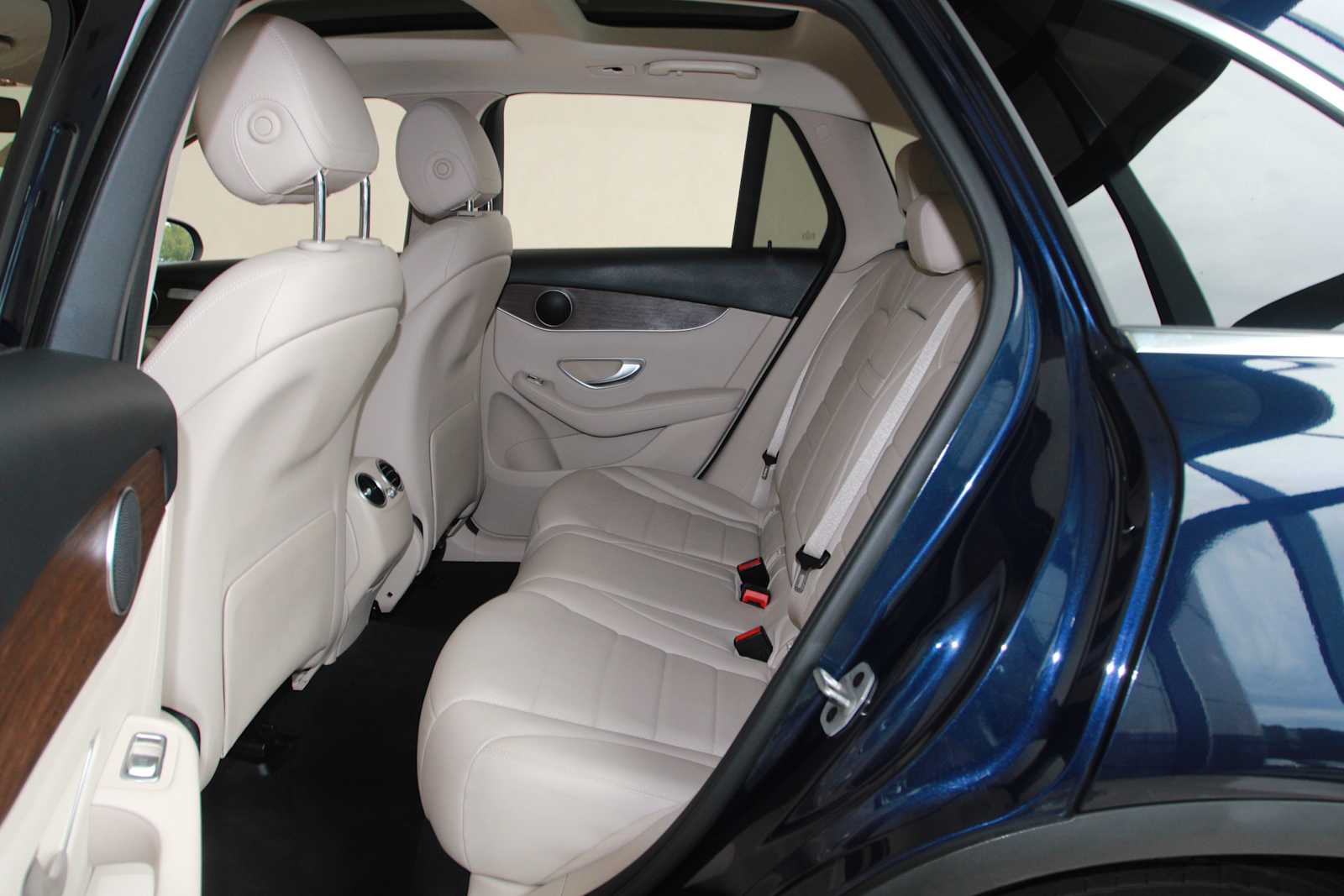 used 2022 Mercedes-Benz GLC 300 car, priced at $34,097