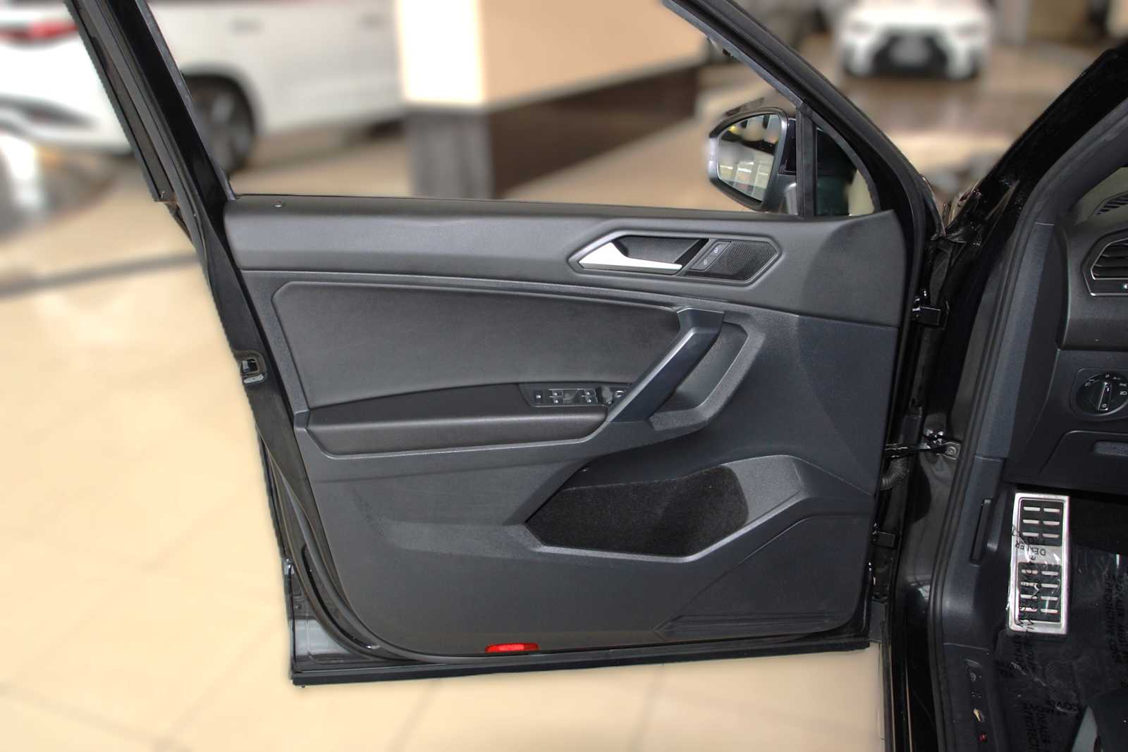 used 2021 Volkswagen Tiguan car, priced at $21,397