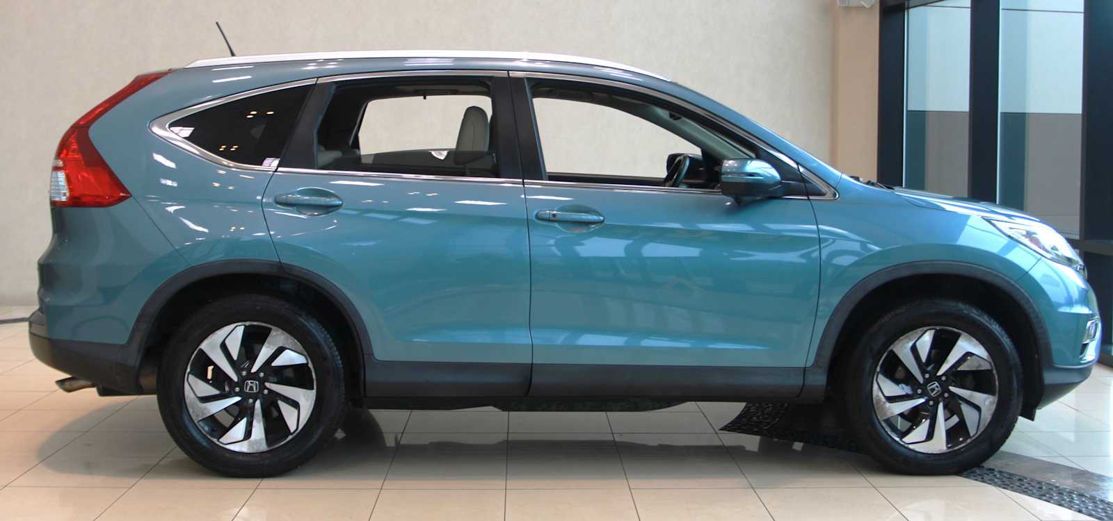 used 2015 Honda CR-V car, priced at $15,598