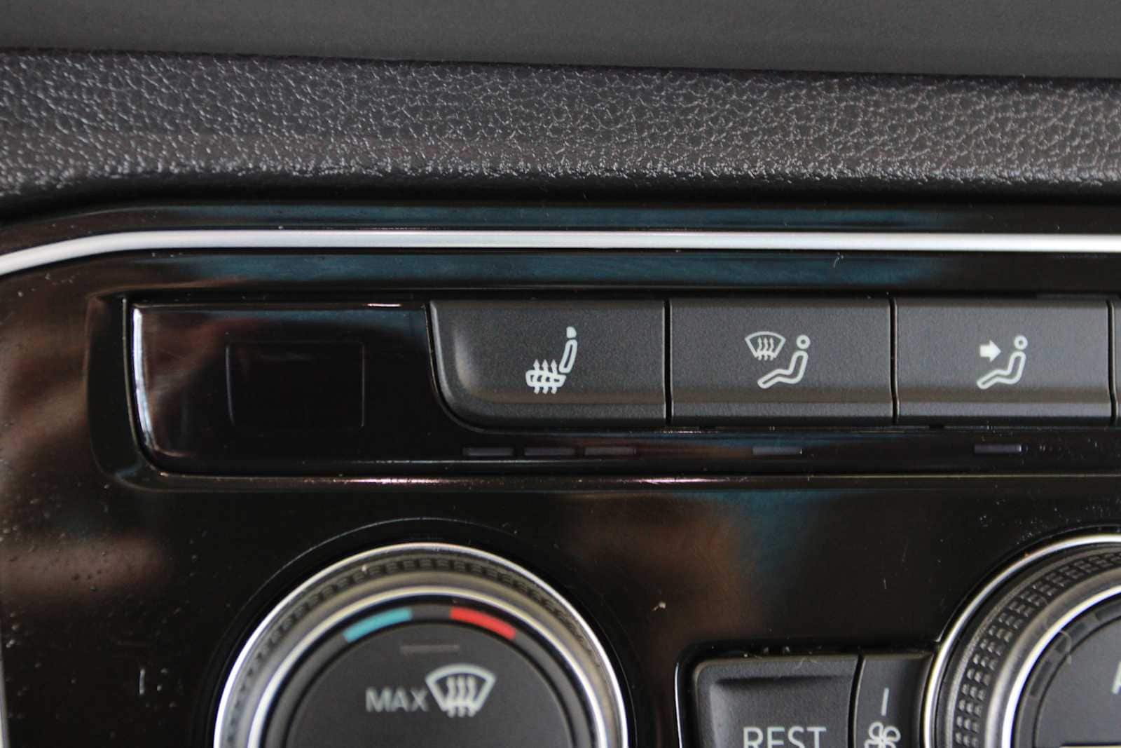 used 2022 Volkswagen Atlas car, priced at $25,397