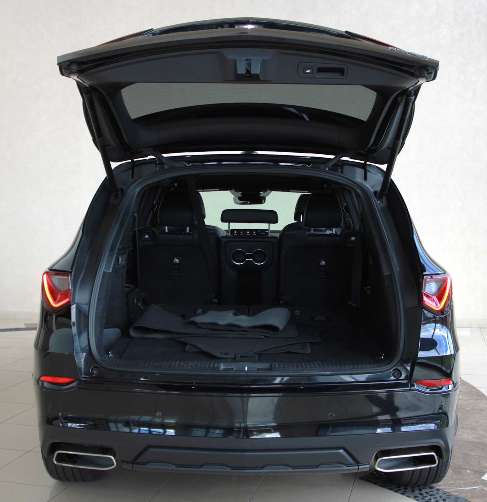 used 2023 Acura MDX car, priced at $44,497